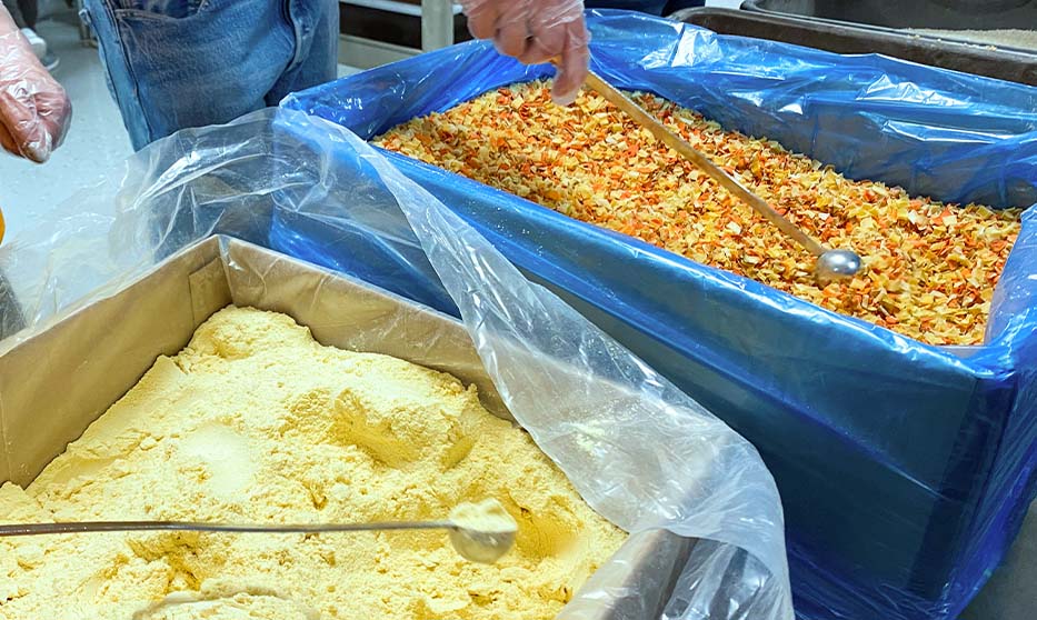 Food containers ready for packing